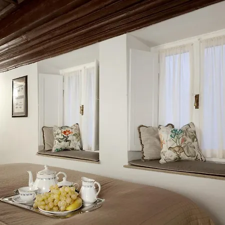 S. Spirito Flat Appartement